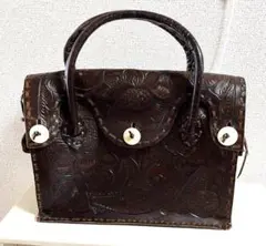 GRACE CONTINENTAL ダークブラウン　カービングトライブス　バッグ