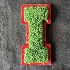 【I】アルファベット サガラ刺繍 縦6.5cm ワッペン 他色あり まとめ割引⭕️