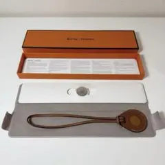 HERMES エルメス エアタグ バッグチャーム ゴールド/ジョーヌドールのサムネイル