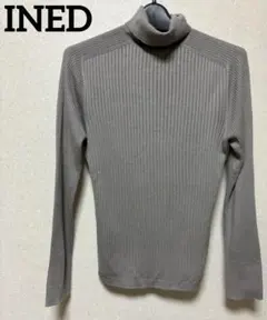 INEDリブ編みタートルネックセーター グレー