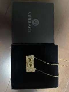 VERSACE ゴールド ネックレスのサムネイル