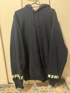 プルオーバーパーカー