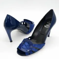 Roger Vivier ロジェヴィヴィエ エナメル 青 べたつき　38.5のサムネイル