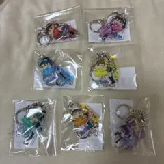 セット販売　fruitszipper×クレヨンしんちゃん3連アクリルキーホルダー