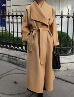 ベージュ ロングコート ベルト付き