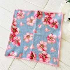 イタリア現地購入品❣️フェイラー大判ハンカチ 桜柄　日本未発売