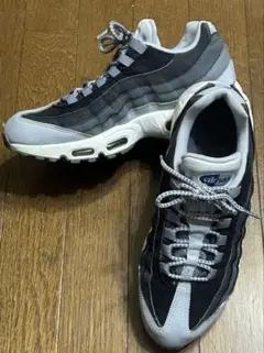 ナイキ エアマックス95 エッセンシャル 26.5cm