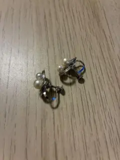 パール調 イヤリング シルバーカラー