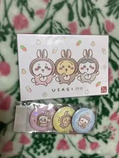 ちいかわ ハッピーバッグ 2023 缶バッチ & ポストカード セット