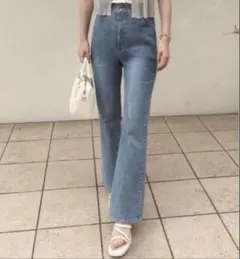 NICE CLAUP ナイスクラップ フレアパンツ　デニムパンツ　ストレート