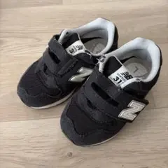 New Balance ブラックスニーカー 14cm