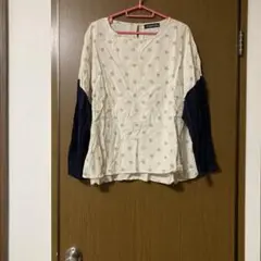 ドラッグストアーズ　ブラウス