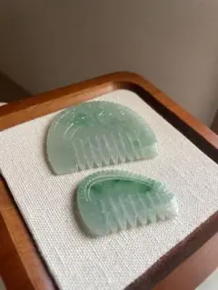 本翡翠 櫛 くし 本物保証 ミャンマー産 - メルカリ