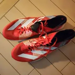 アディダスタクミセン9