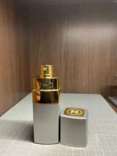 CHANEL N°19 Eau de Toilette 50ml