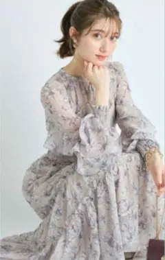 アプワイザー・リッシェ ニュアンスフラワープリントワンピース