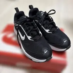 Nike Air Max ブラックスニーカー