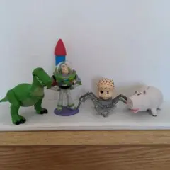 トイ・ストーリーフィギュア　バズ&レックス&ベイビーフェイス&ハム