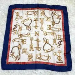 【美品】ランセル　スカーフ　大判　アルファベット　シルク　100　総柄　パリのサムネイル
