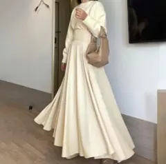 Louere　ハイウエスト　ボリューム　フレアスカート　ロング　ライトベージュ