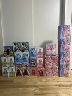 初音ミク　桜ミク　フィギュアまとめ売り　31個セット 初音ミク 桜ミク フィギュアまとめ売り 31個セット - メルカリ