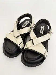 2026年最新】ジルサンダー サンダルの人気アイテム - メルカリ