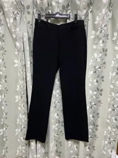 黒スラックス スリムフィット 後ろポケット付き