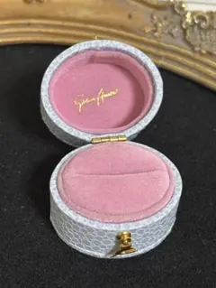 Item thumbnail for item 0ade007e-2680-45d8-af37-fa1add35a63c