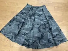 アーバンリサーチ　膝丈フレアスカート