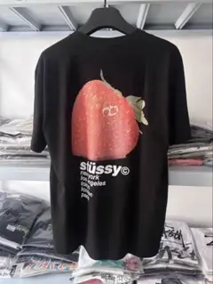 【サイズL】Stussy SS22 Strawberry Tシャツ Black