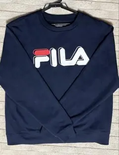 FILA ネイビー ロゴ入り スウェット