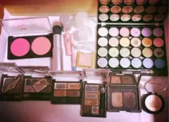【最終値下げしました！】コスメまとめ売り　総額3万円