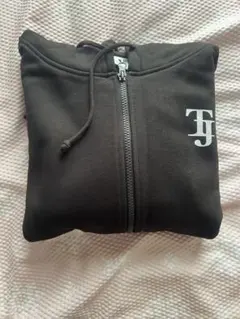 2025年最新】travis japan パーカーの人気アイテム - メルカリ