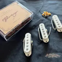 Item thumbnail for item b3d1a5ce-da59-40de-be11-ad1438e76585