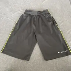 CONVERSE ハーフパンツ、ジャージ　140㎝