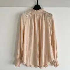 極美品 NOLLEY'S シャーリング 前後2way ギャザーブラウスのサムネイル