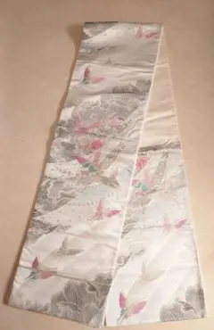 ○高級　袋帯　着物　正絹　フォーマル 振袖　成人式 蝶柄