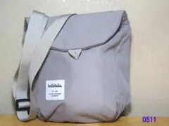 美品☆hellolulu ハロルル　ショルダーバッグ　クロスボディ　グレー
