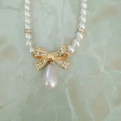 パールリボンネックレス