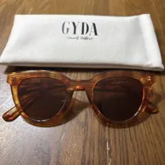 【美品】GYDA ジェイダ サングラス べっ甲柄 ブラウン（ケース付き）のサムネイル