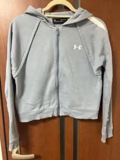 Under Armour ライトグレー ジップアップパーカー S/M