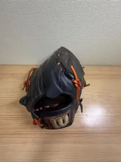 Wilson 硬式用グローブ ブラック×オレンジのサムネイル