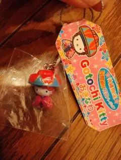 サンリオハローキティ沖縄限定 国際通り花笠バージョンストラップ未使用レトロ