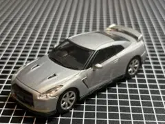 Nissan GT-R シルバーミニカー - メルカリ