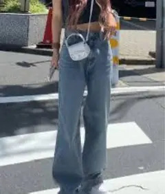 ストレートワイドデニムパンツ