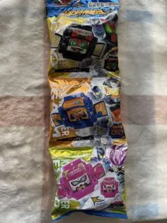 仮面ライダーガヴ DXレジェンドライダーゴチゾウセット03