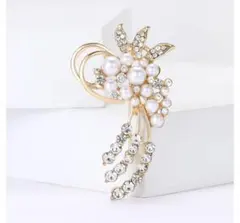 ブローチ　ゴールド　パール　花モチーフ　卒業式　セレモニー　フォーマル