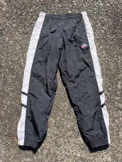 【コムドットやまと着用】NIKEナイロンジョガーパンツ