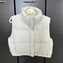 ZARA ホワイトダウンベスト