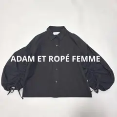 ADAM ET ROPÉ FEMMEドロストギャザースリーブブラウス スミクロ - メルカリ